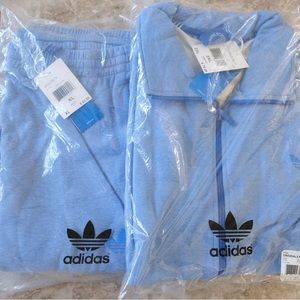 Adidas sweatsuit set. XL men